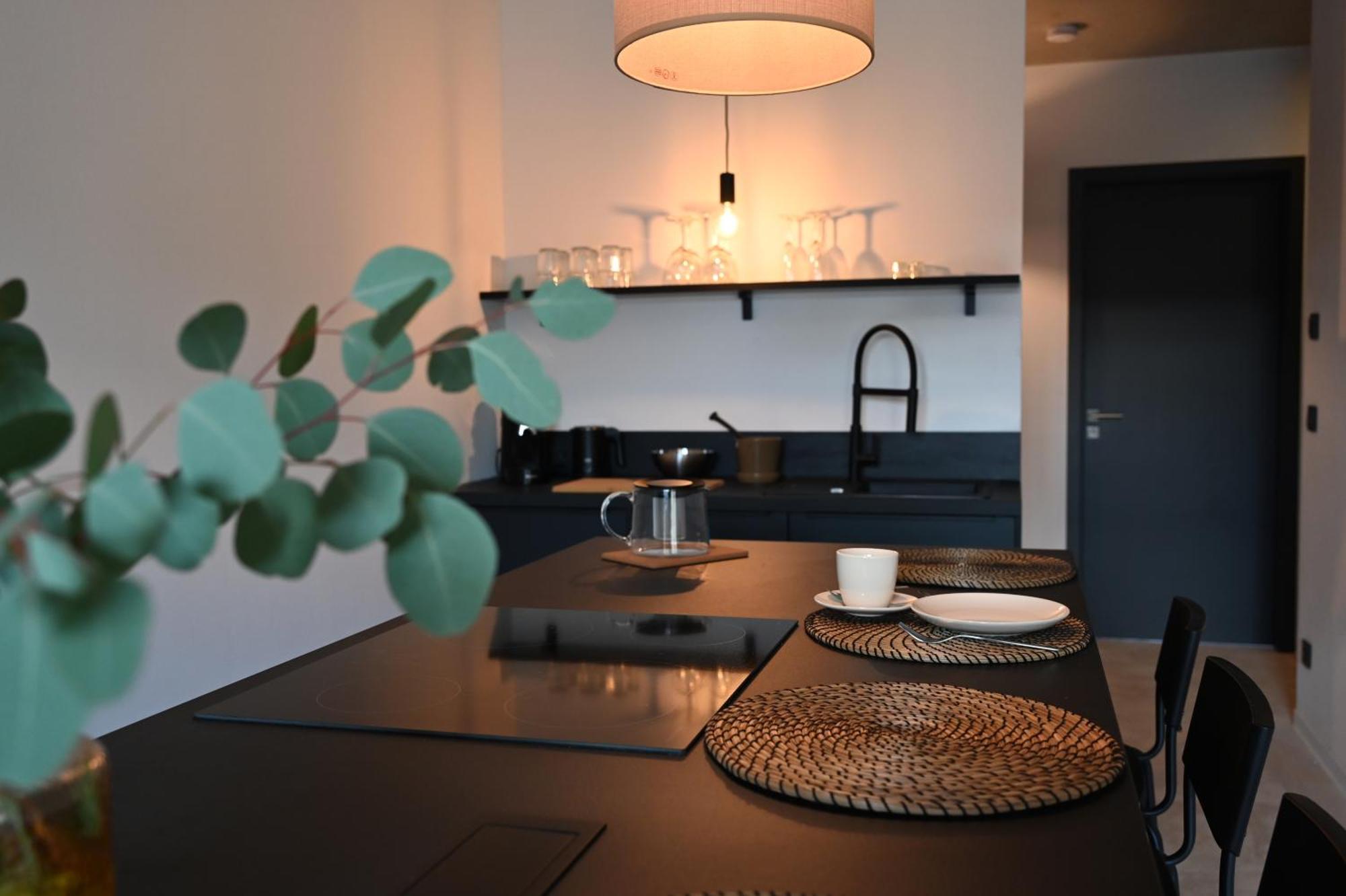 Eiwelhome - Stilvoll, Urban-Ruhig Schlafen, Bahnhofsnah, Balkon Erfurt Extérieur photo
